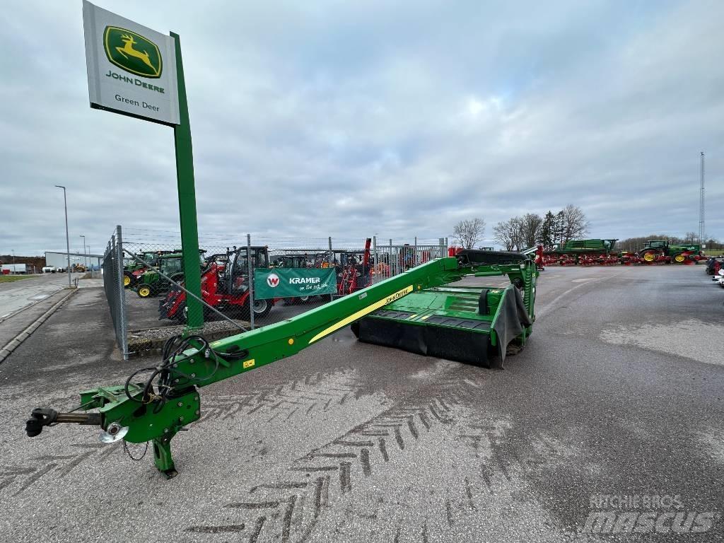John Deere 830 Cositoare de iarba cu umidificator