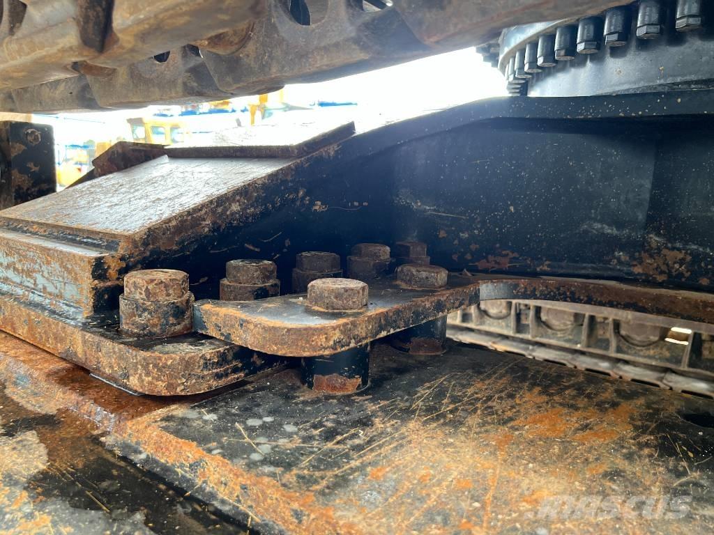 CAT 352F Excavatoare pe șenile
