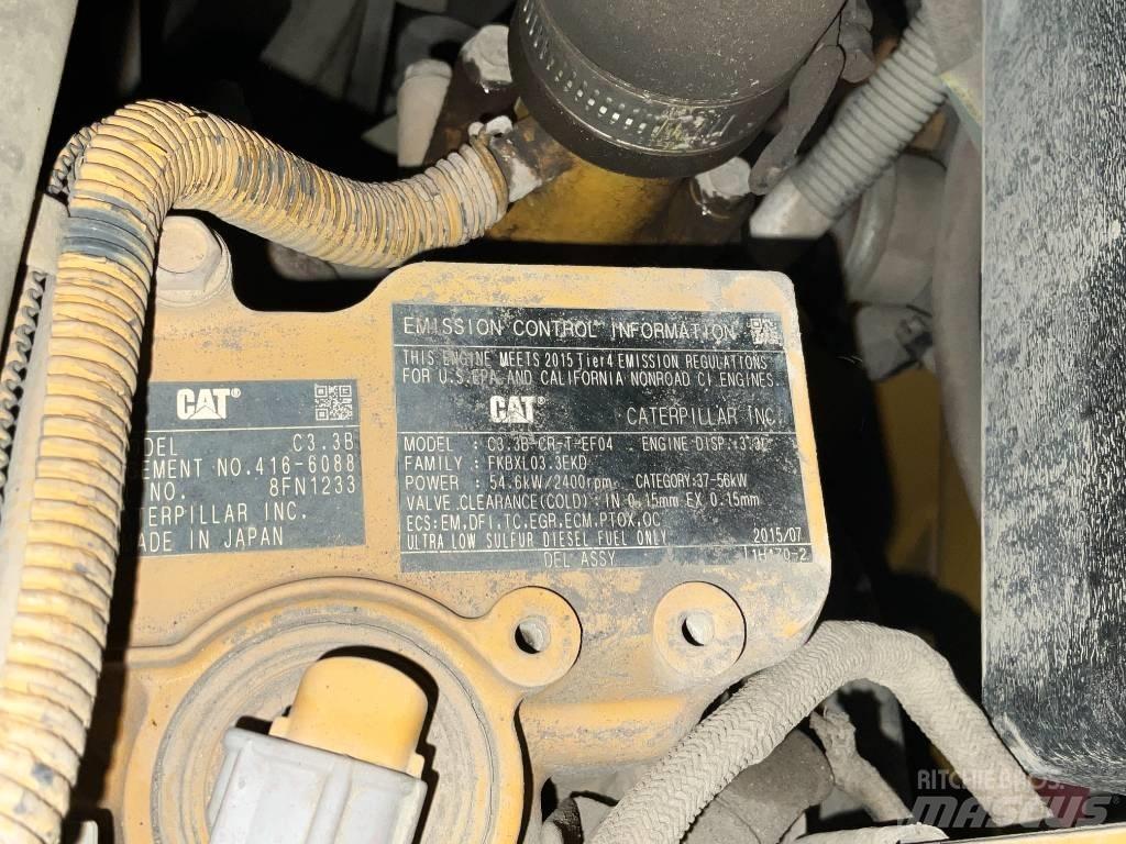 CAT 906 M Incarcator pe pneuri