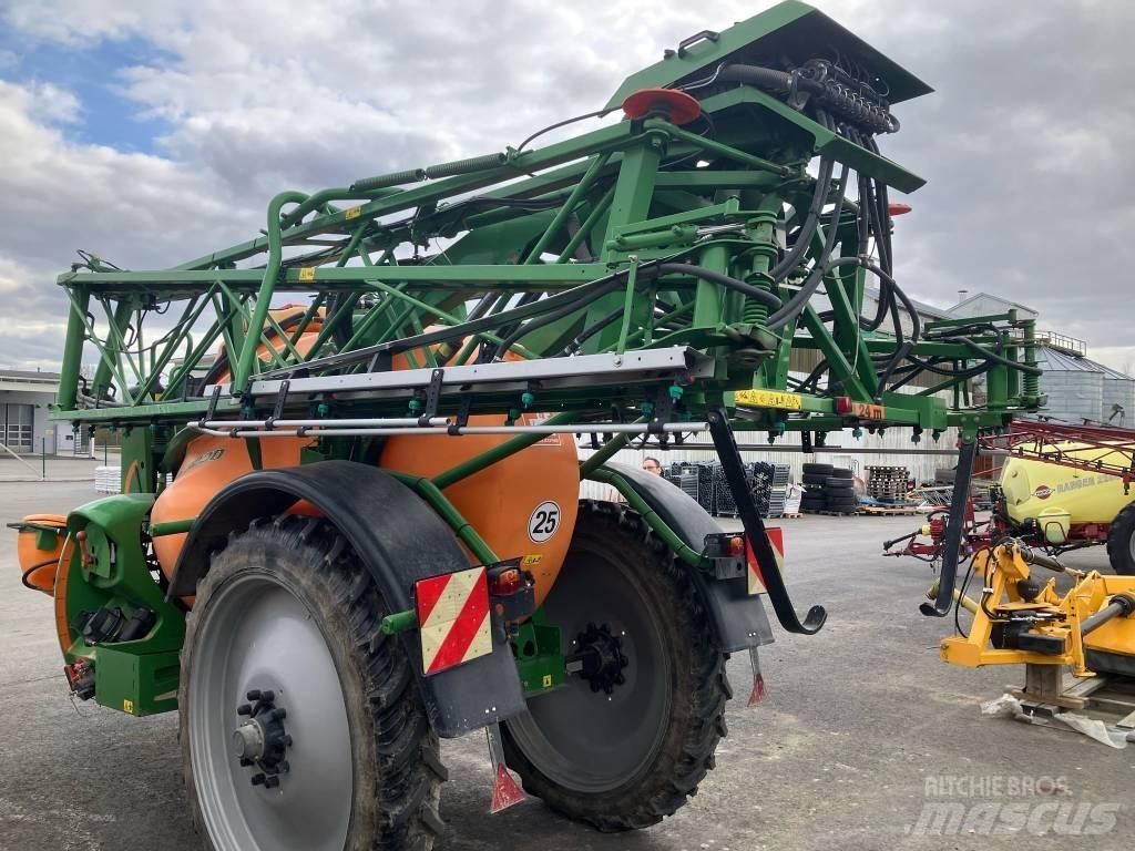 Amazone UX 3200 Tractoare agricole sprayers