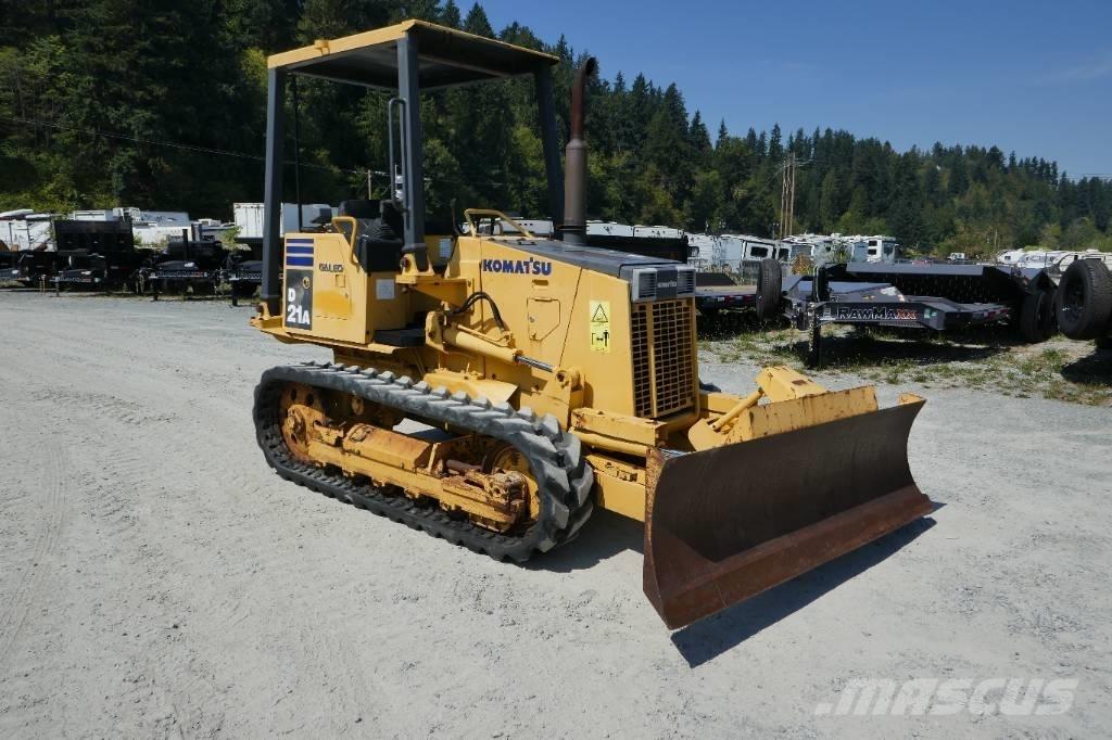 Komatsu D 21 A-8 Buldozere pe senile