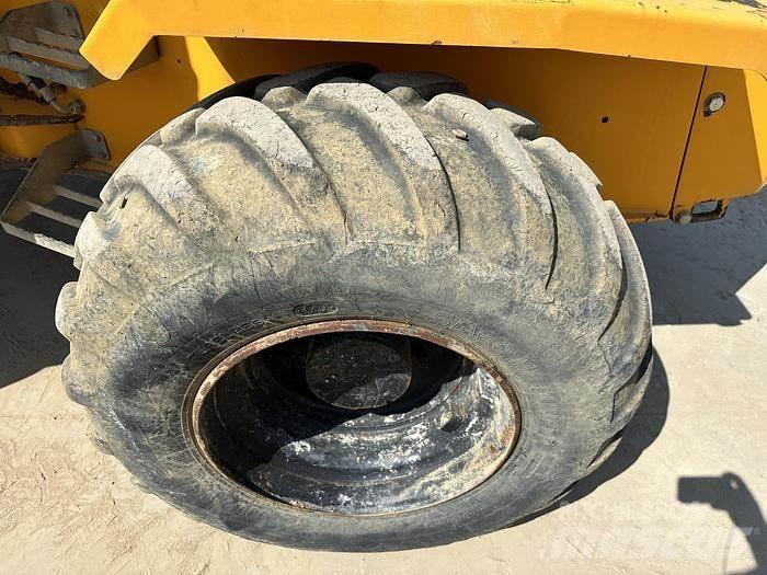 Thwaites 9T Minitractor de teren