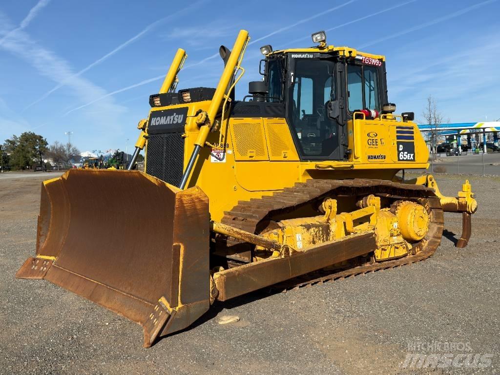 Komatsu D65EX-18 Buldozere pe senile