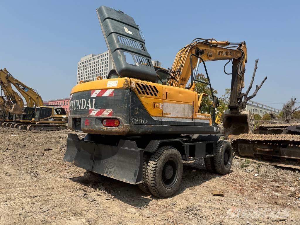 Hyundai R150W-9 Excavatoare cu roti