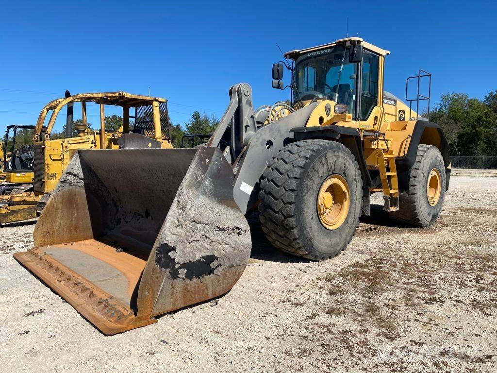 Volvo L 220 H Incarcator pe pneuri