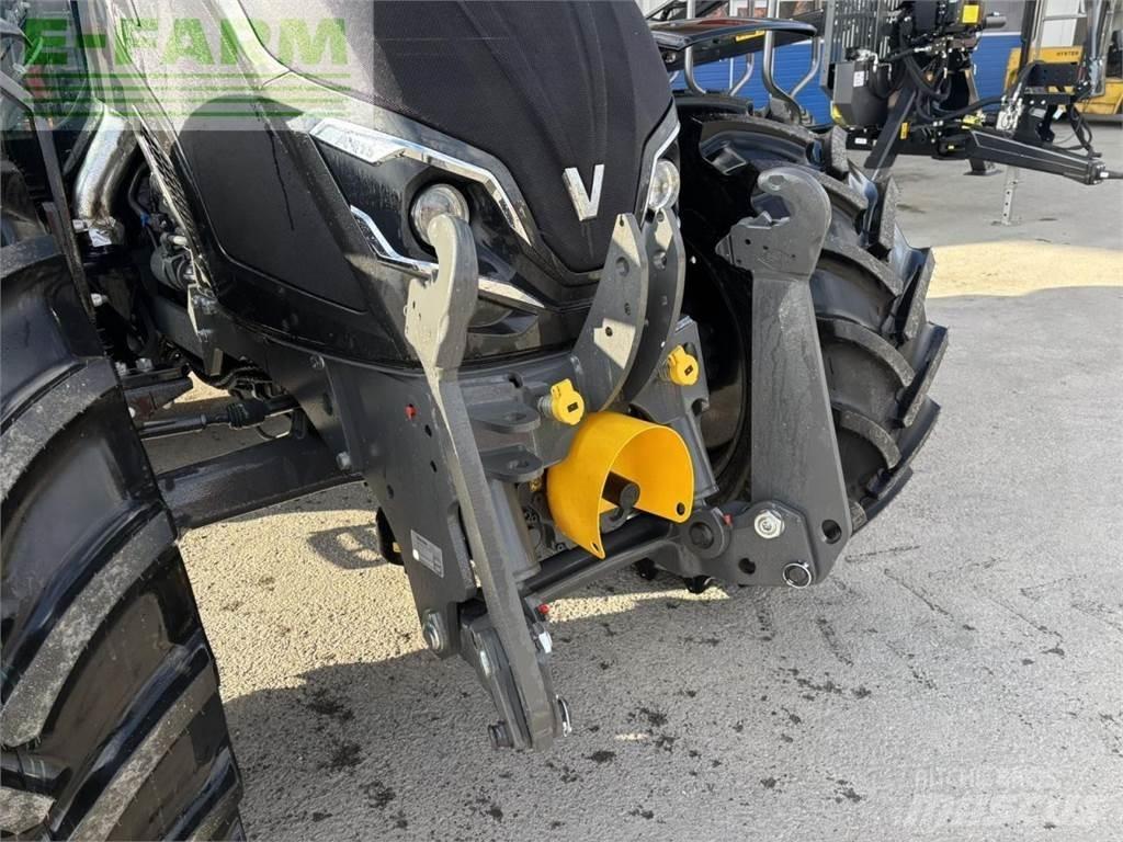 Valtra a 115 Tractoare
