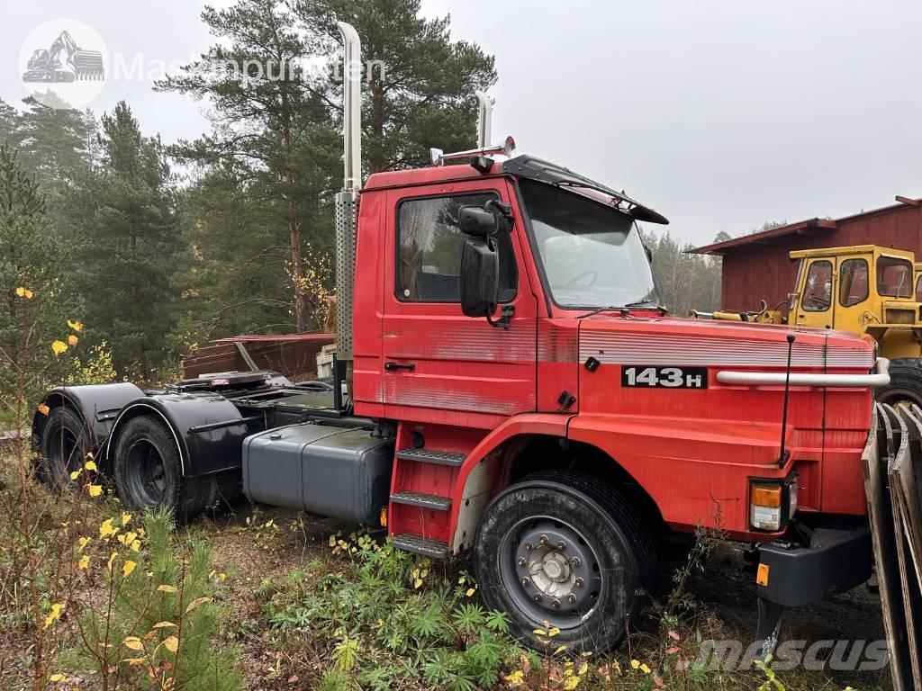 Scania T 143 H Autotractoare