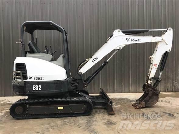 Bobcat E32M Mini excavatoare < 7t