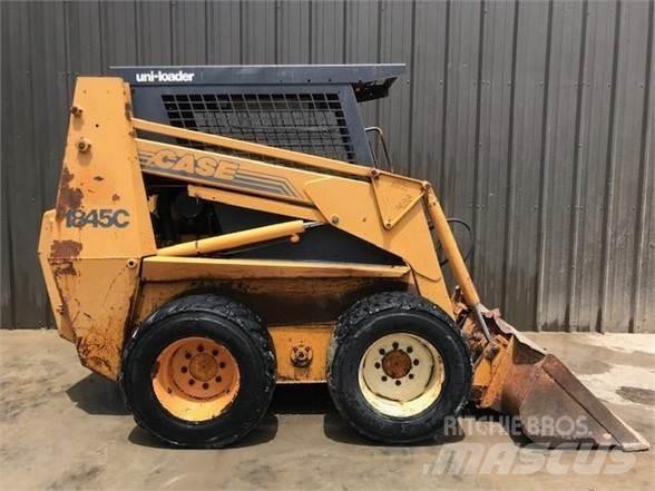 CASE 1845C Mini incarcator