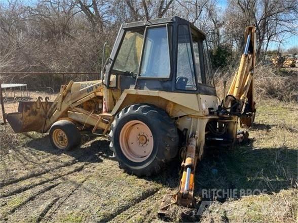 CASE 580C Buldoexcavatoare