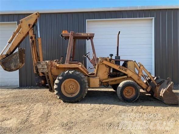 CASE 580E Buldoexcavatoare
