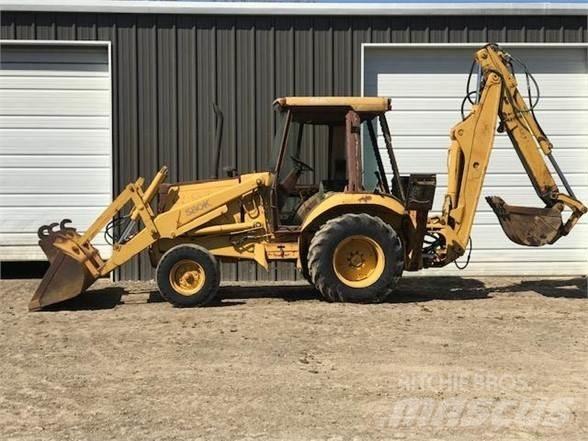CASE 580K Buldoexcavatoare