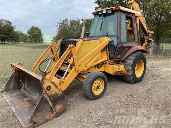 CASE 580K Buldoexcavatoare