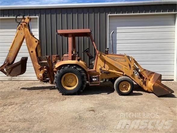CASE 580K Buldoexcavatoare