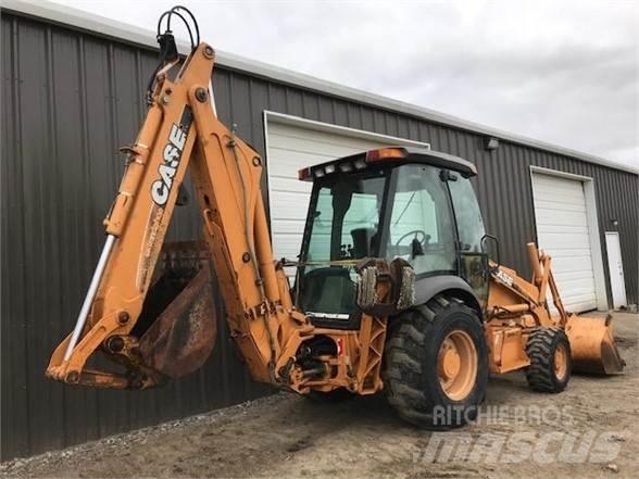 CASE 580M II Buldoexcavatoare