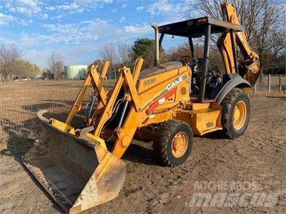CASE 580M II Buldoexcavatoare
