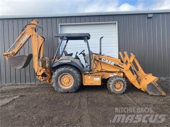 CASE 580M III Buldoexcavatoare