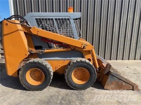 CASE 70XT Mini incarcator