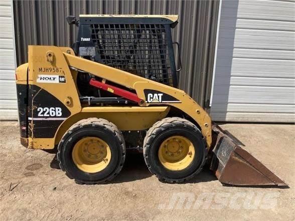 CAT 226B Mini incarcator