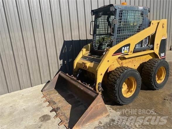 CAT 246 Mini incarcator