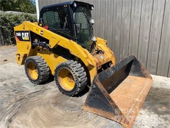 CAT 246D Mini incarcator