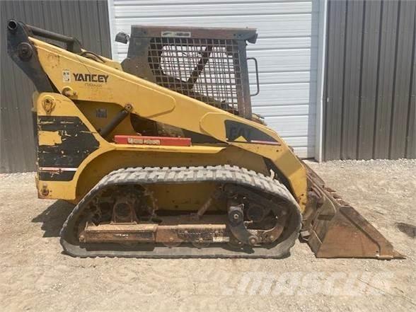 CAT 252 Mini incarcator