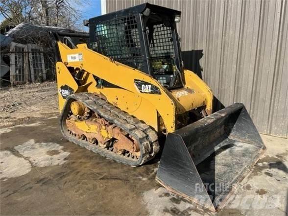 CAT 259B3 Mini incarcator