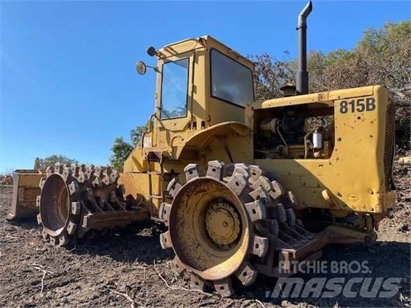 CAT 815B Compactoare monocilindrice