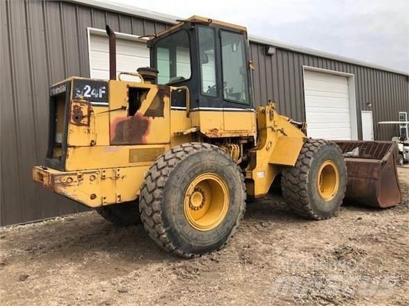 CAT 924F Incarcator pe pneuri