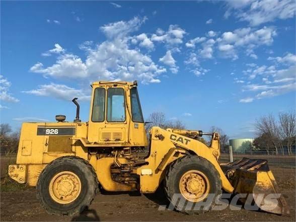 CAT 926 Incarcator pe pneuri
