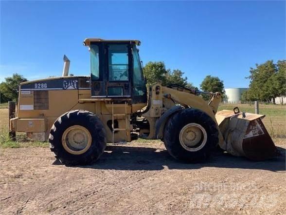 CAT 928G Incarcator pe pneuri