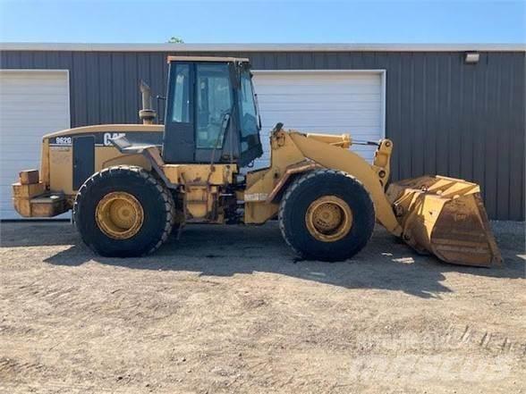 CAT 962G Incarcator pe pneuri