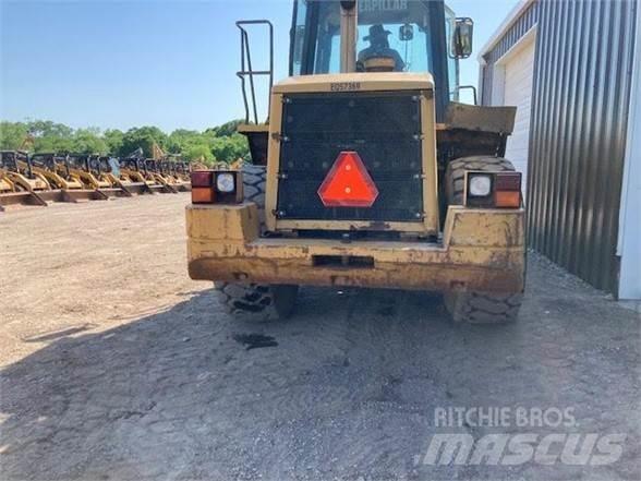 CAT 962G Incarcator pe pneuri