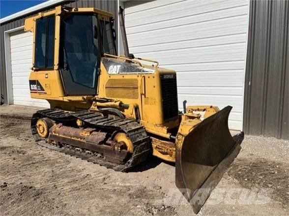 CAT D3G Buldozere pe senile
