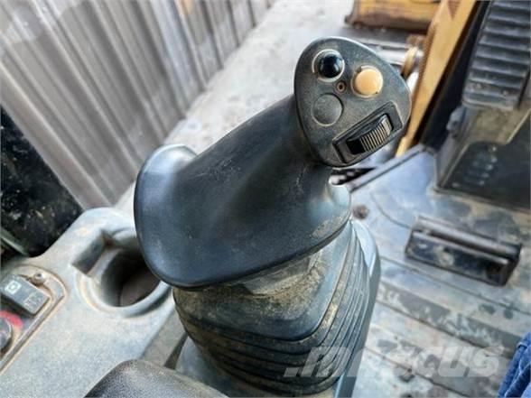 CAT D3K2 Buldozere pe senile