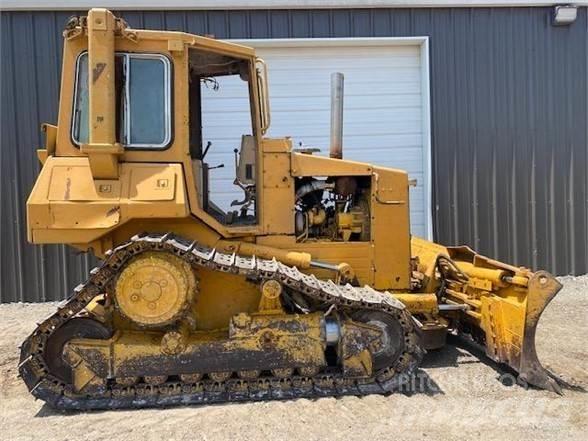 CAT D4H Buldozere pe senile