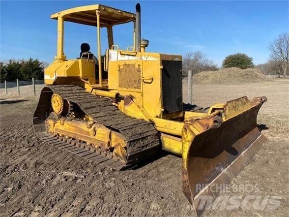 CAT D5M LGP Buldozere pe senile
