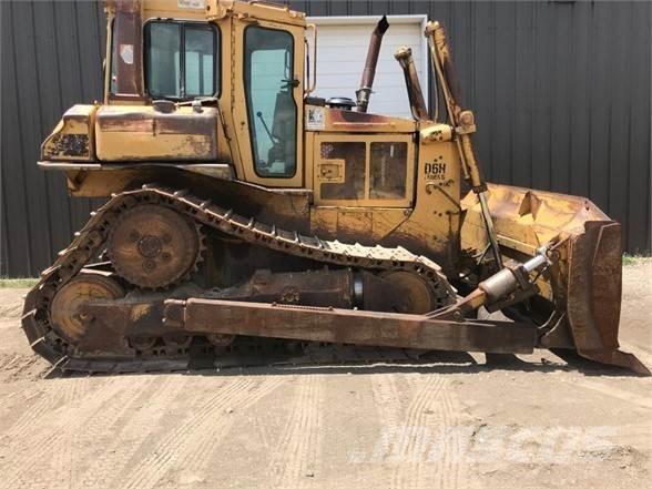CAT D6H XL Buldozere pe senile