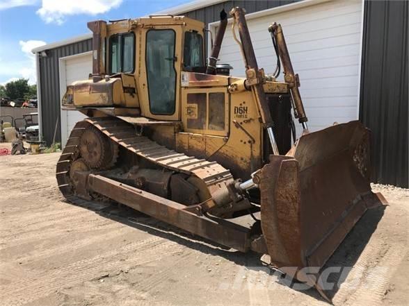 CAT D6H XL Buldozere pe senile
