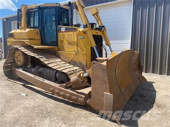 CAT D6R Buldozere pe senile