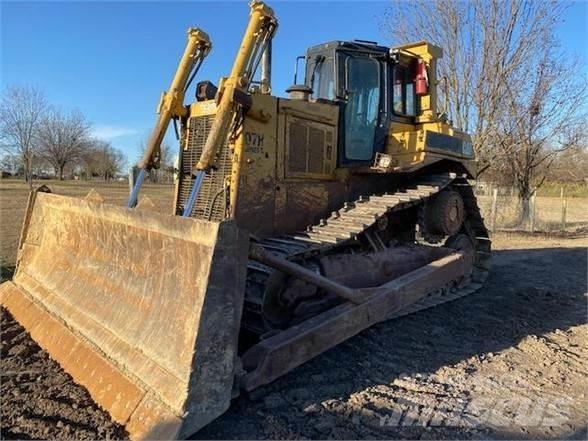 CAT D7H II Buldozere pe senile