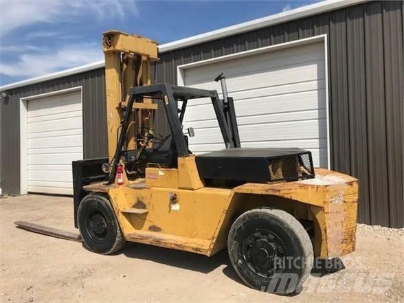 CAT V225B Stivuitor diesel