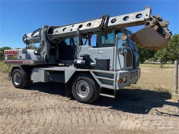 Gradall XL3100 Excavatoare cu roti