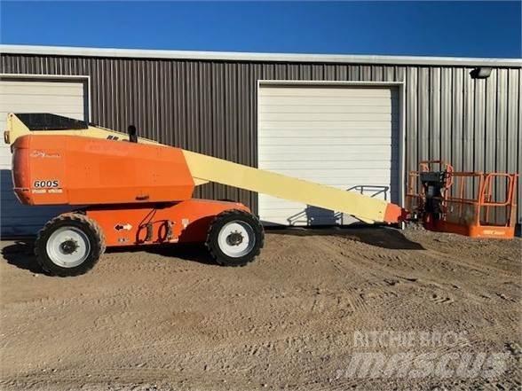 JLG 600S Nacele cu brat telescopic