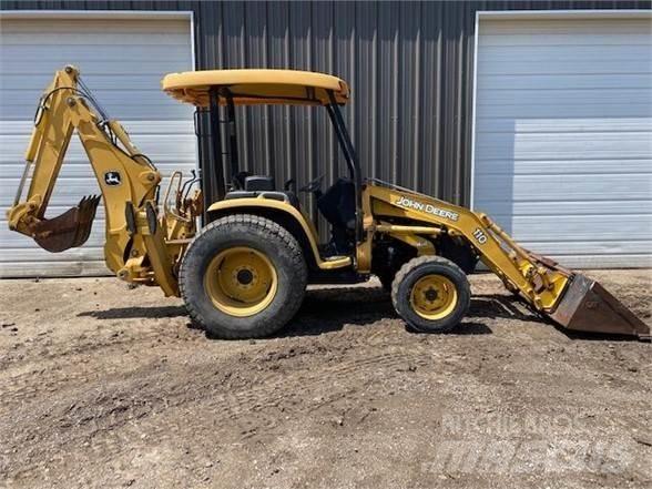 John Deere 110 Buldoexcavatoare