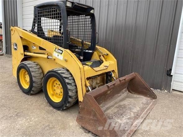 John Deere 315 Mini incarcator