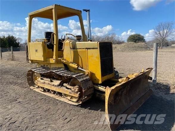 John Deere 450 Buldozere pe senile