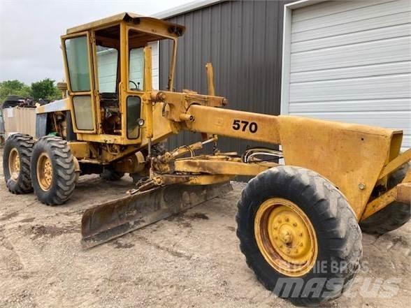 John Deere 570 Gredere