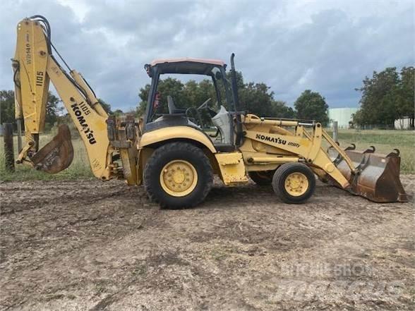 Komatsu WB140 Buldoexcavatoare