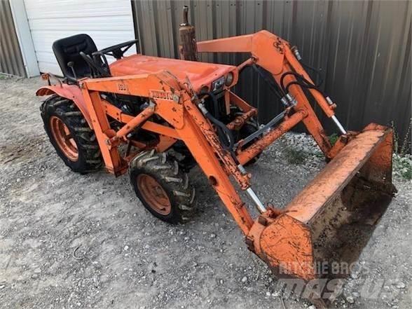 Kubota B7100 Tractoare
